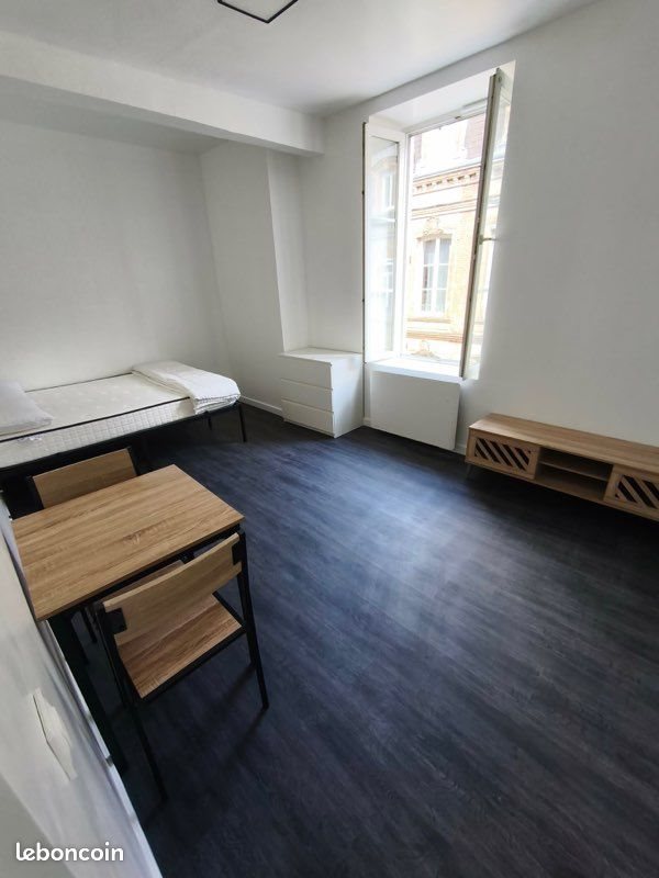 Appartement à louer, 30m², Charleville-Mézières