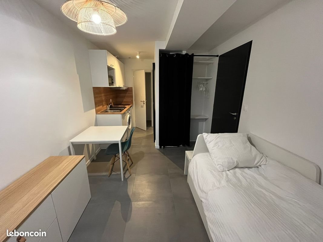 Appartement à louer, 17m², Prévessin-Moëns