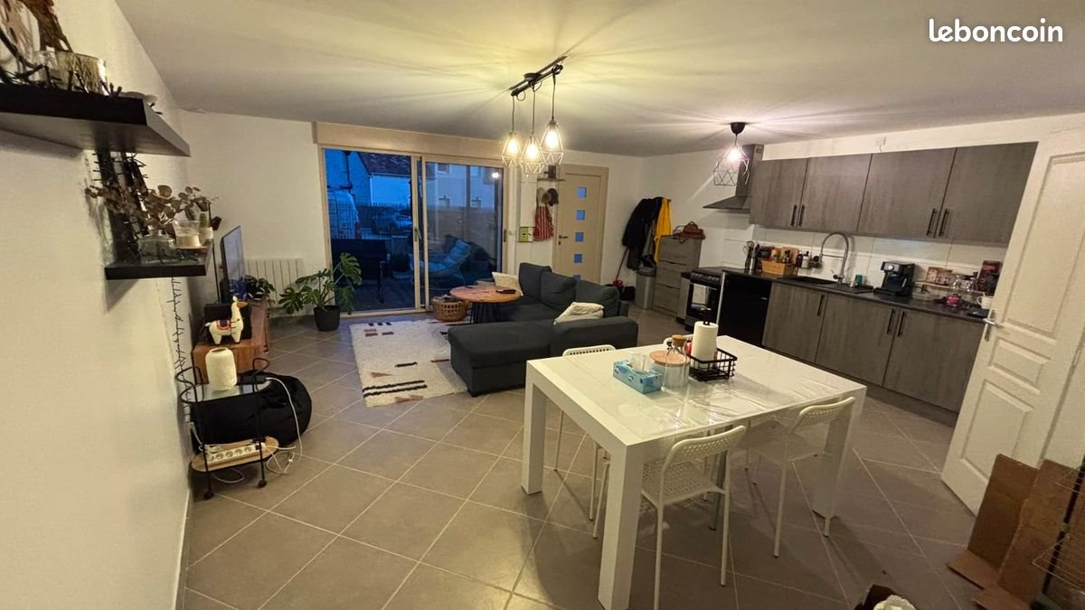 Maison à louer, 72m², Ablis