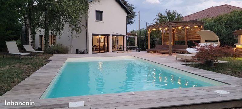 Maison à vendre, 250m², Neyron