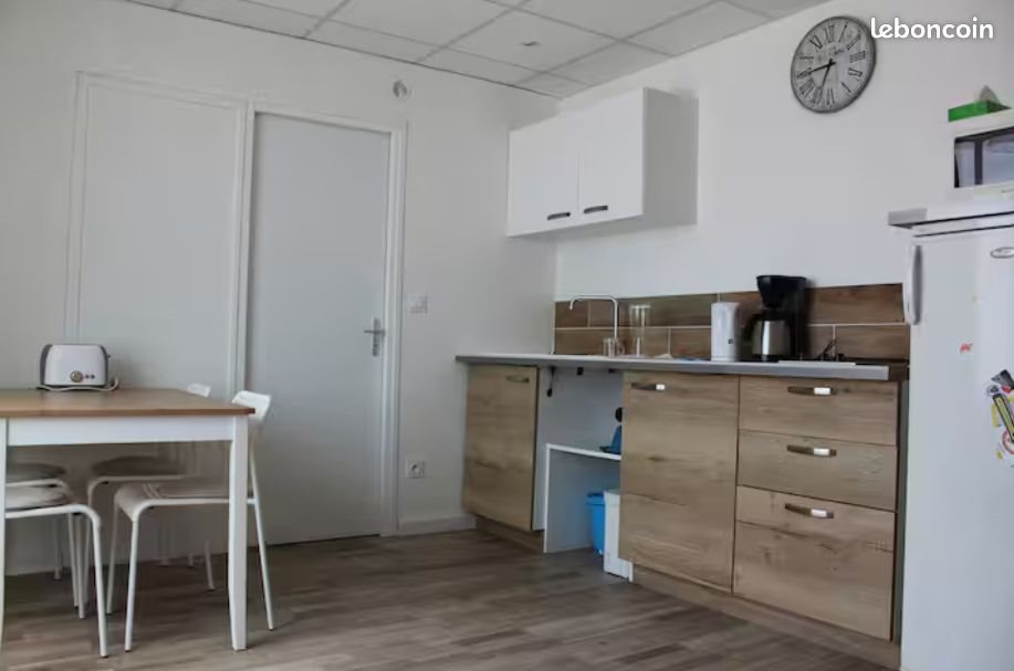 Appartement à louer, 27m², Etel