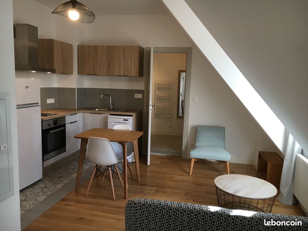 Maison à louer, 38m², Annecy