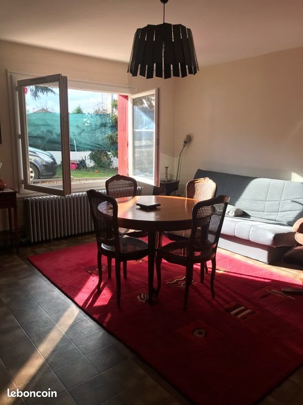 Appartement à louer, 51m², Villerest