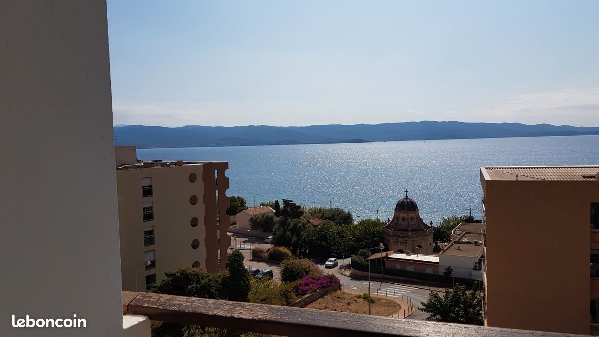 Appartement à louer, 47m², Ajaccio