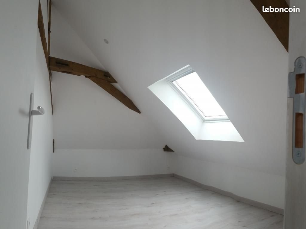 Appartement à louer, 57m², Feneu