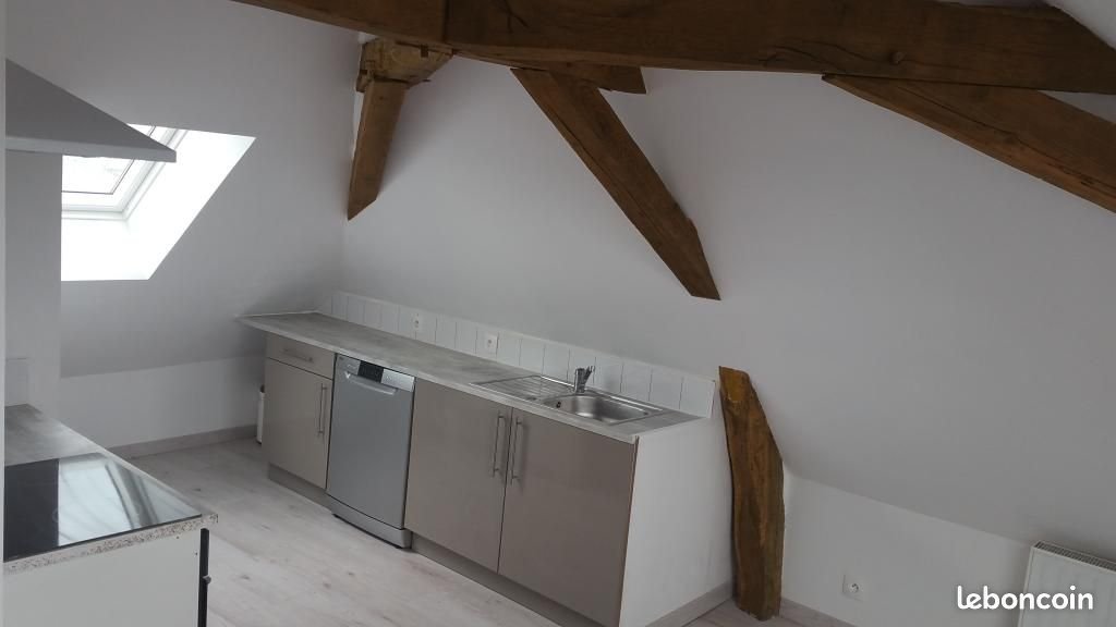 Appartement à louer, 57m², Feneu