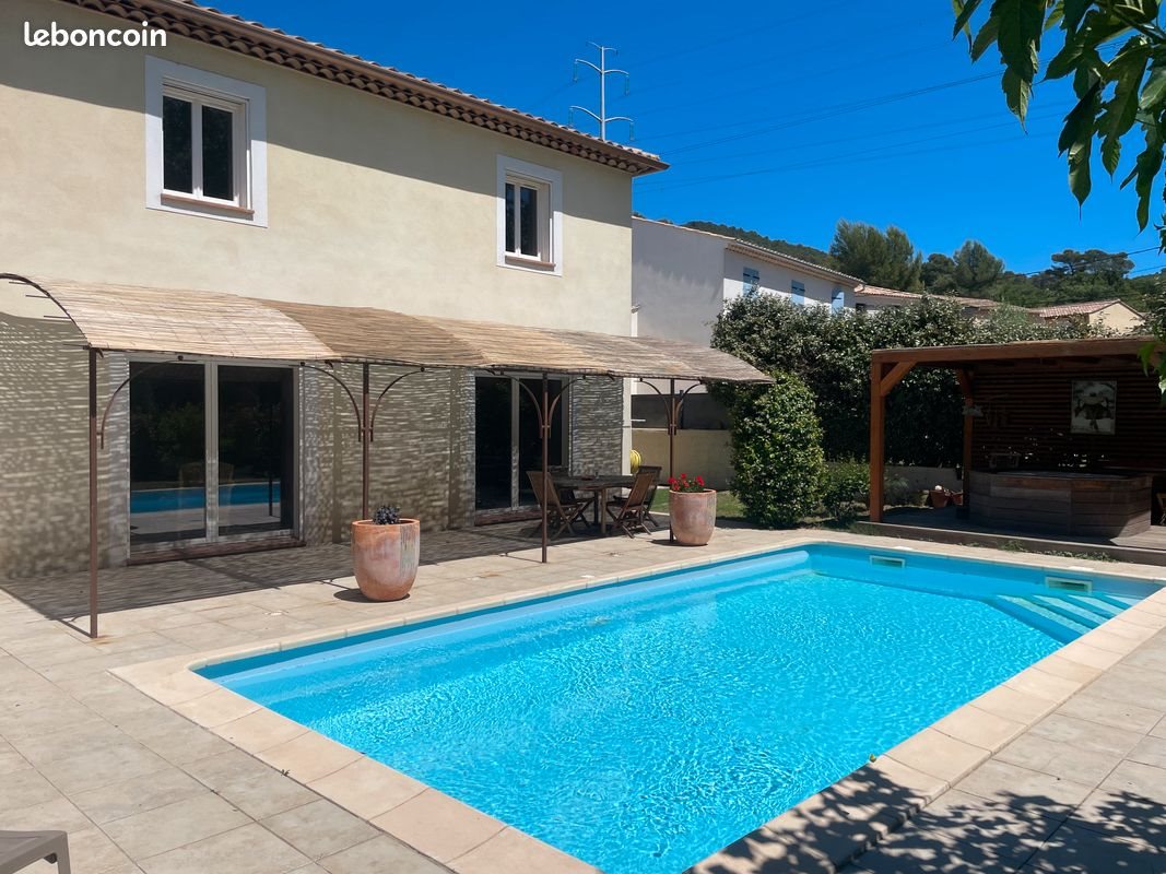 Maison à vendre, 148m², Rocbaron