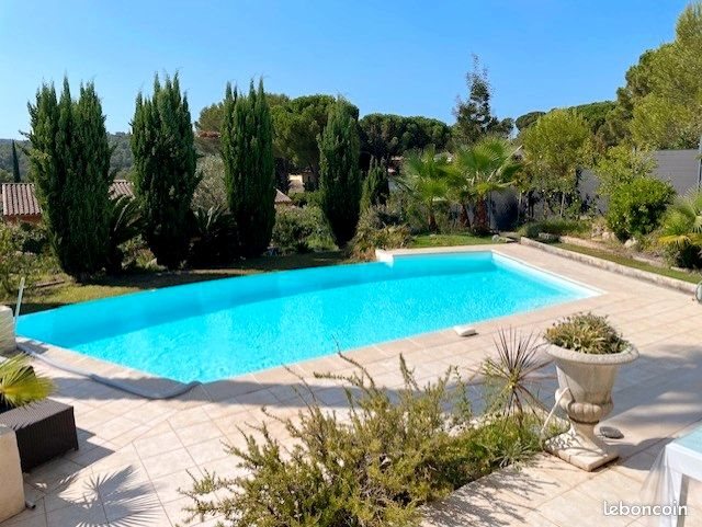 Appartement à louer, 40m², Saint-Raphaël