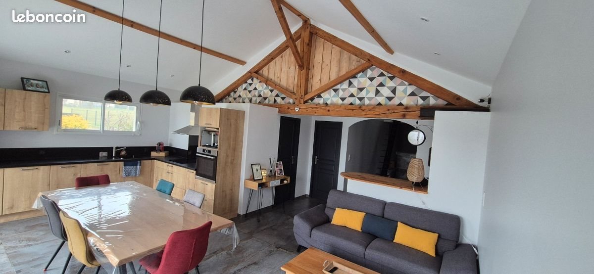 Maison à louer, 70m², Gy