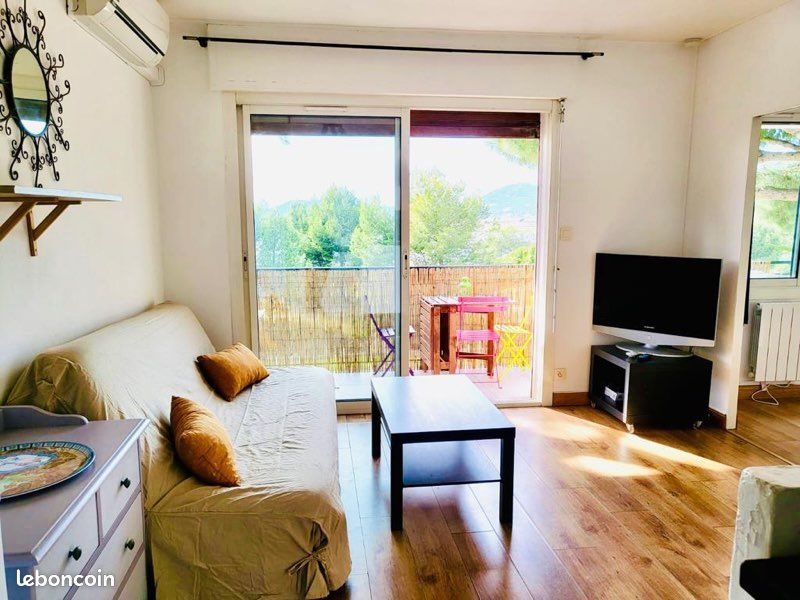 Appartement à louer, 28m², Hyères