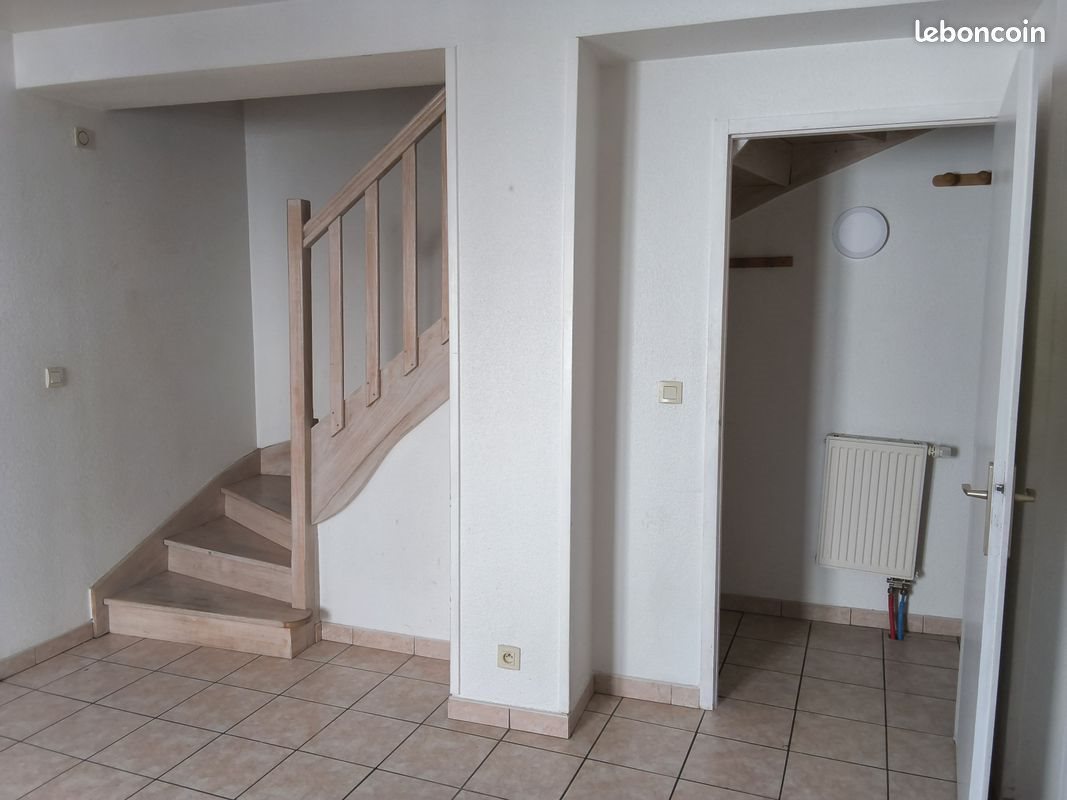 Appartement à louer, 75m², Marnay