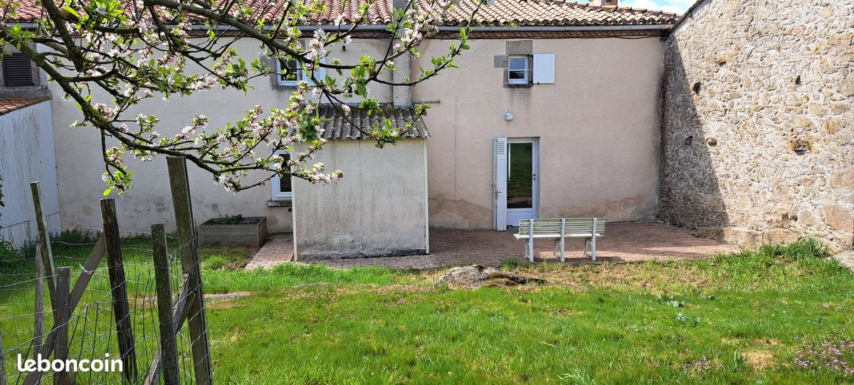 Maison à louer, 82m², La Tessoualle