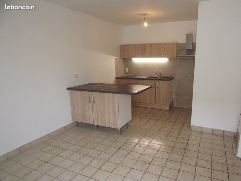 Appartement à louer, 64m², Villeréal