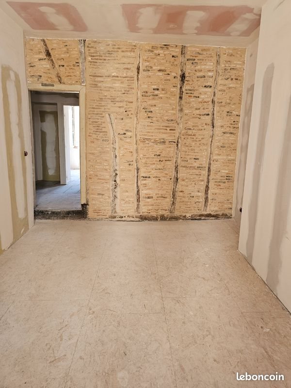 Appartement à louer, 91m², Figeac