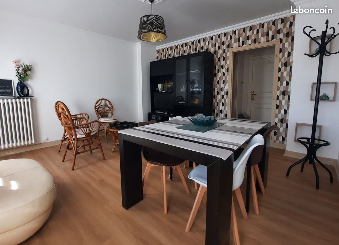 Appartement à louer, 54m², Fougères