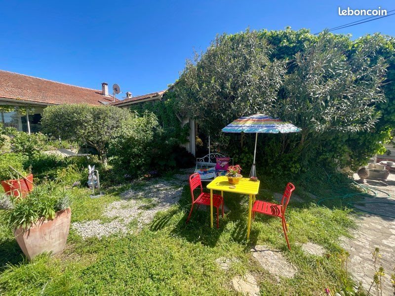 Maison à louer, 35m², Aubagne
