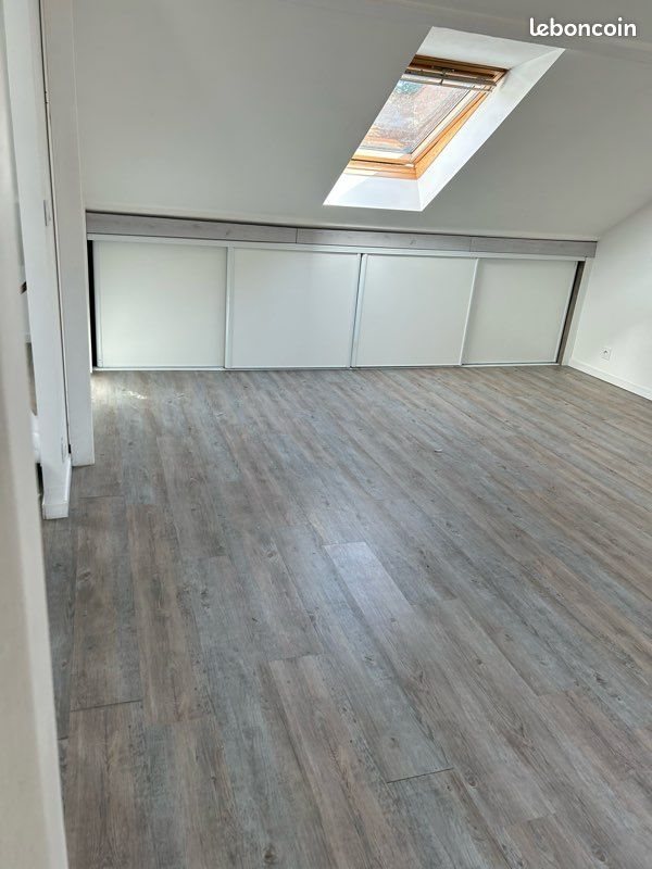 Appartement à louer, 25m², Pussay