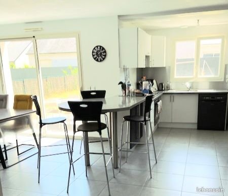 Maison à louer, 110m², Cantenay-Épinard