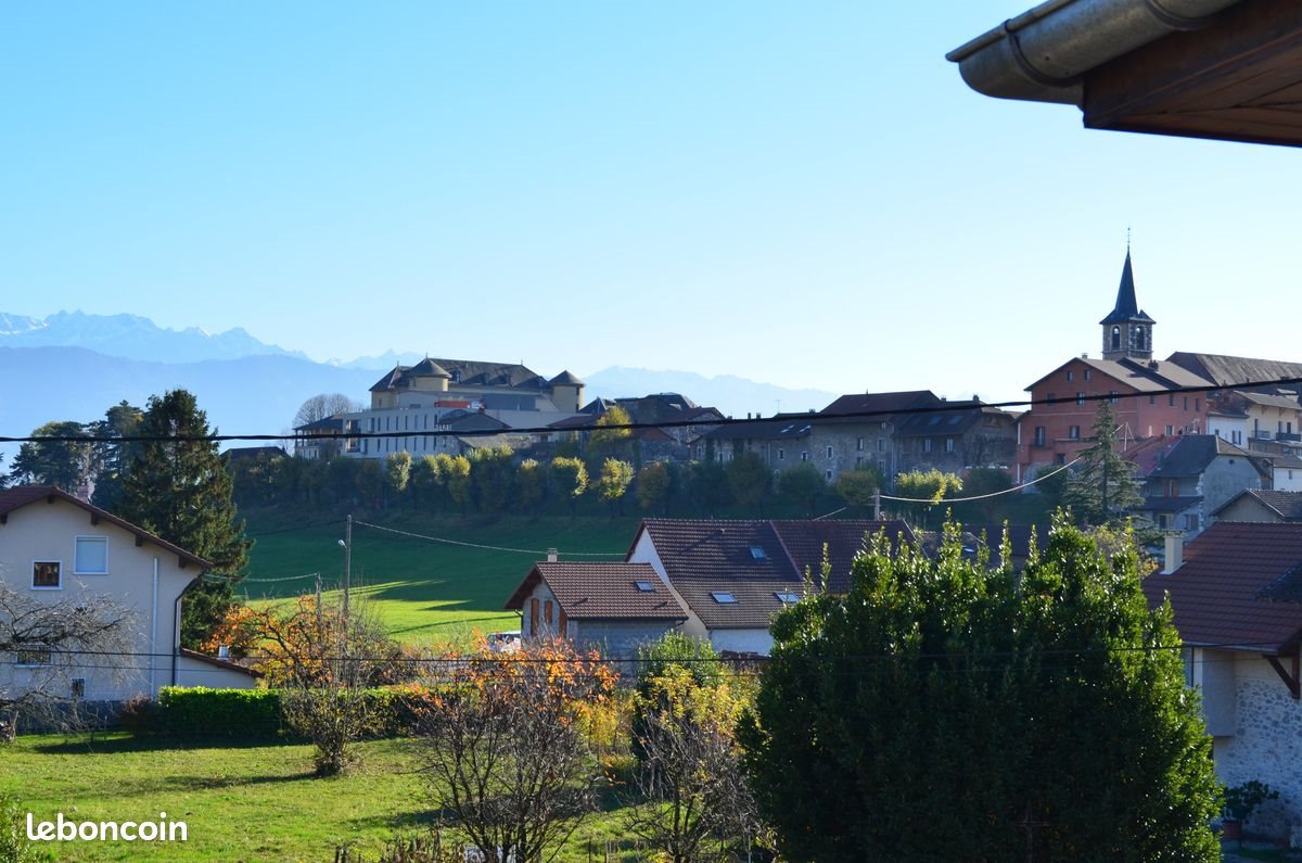 Appartement à louer, 45m², Porte-de-Savoie