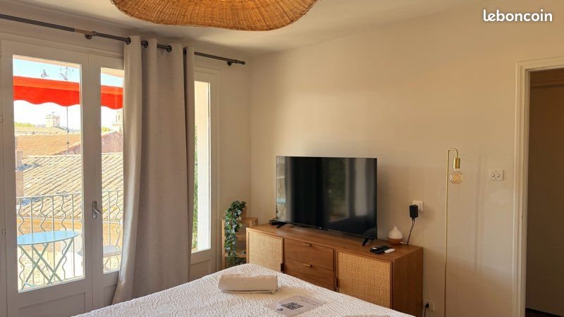 Appartement à louer, 28m², Saint-Rémy-de-Provence