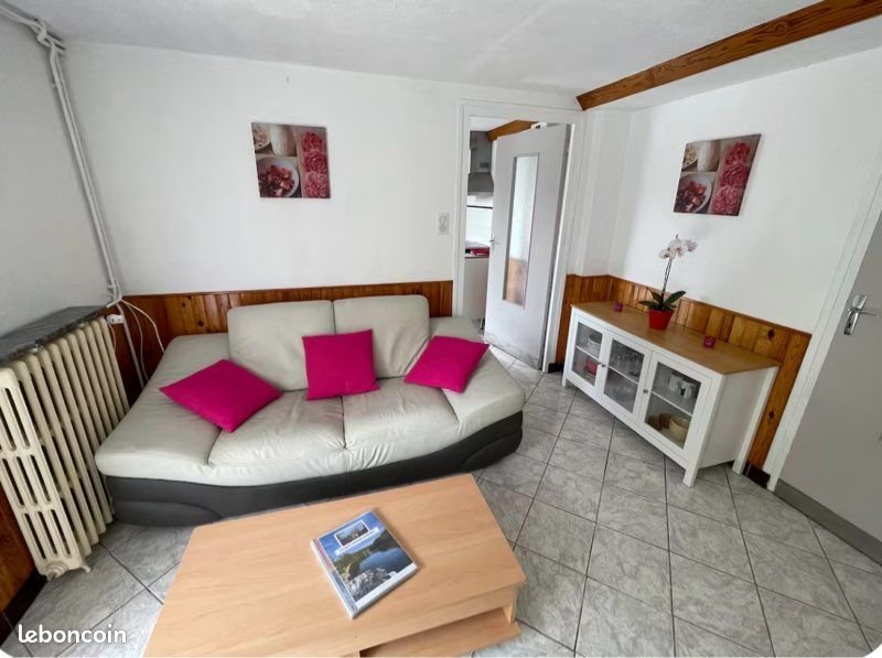 Appartement à louer, 40m², Souillac