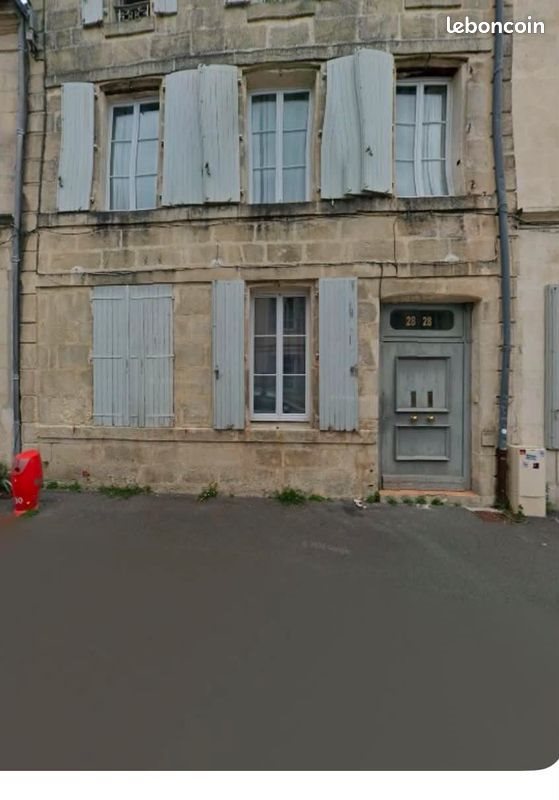 Appartement à louer, 66m², Rochefort