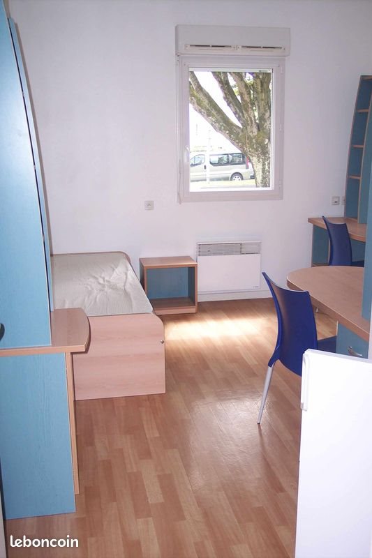 Appartement à louer, 20m², La Roche-sur-Yon