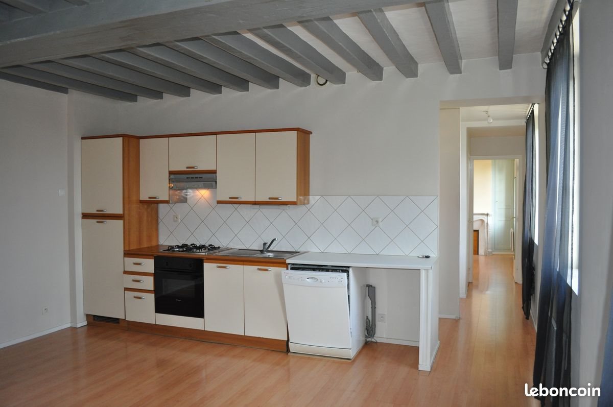 Appartement à louer, 40m², Pîtres