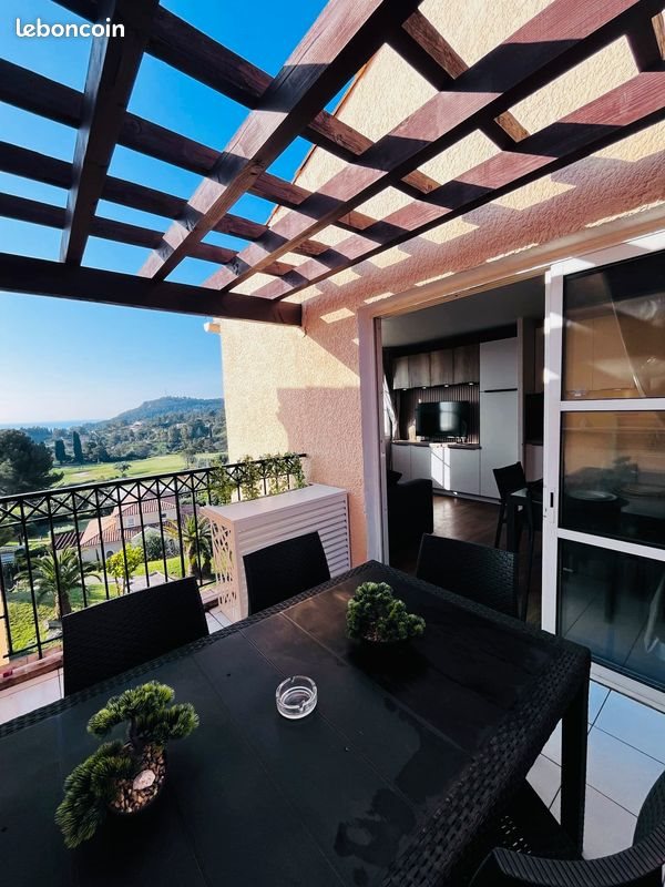 Appartement à louer, 30m², Saint-Raphaël