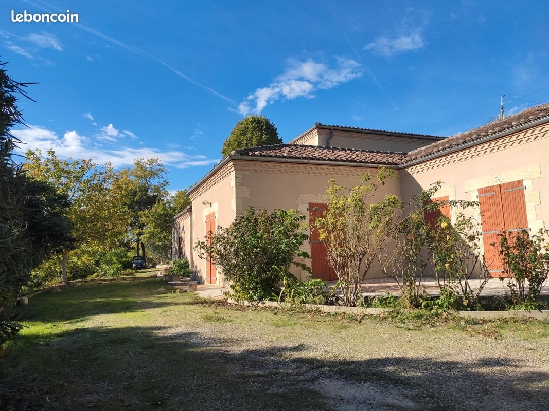Appartement à louer, 82m², Lectoure