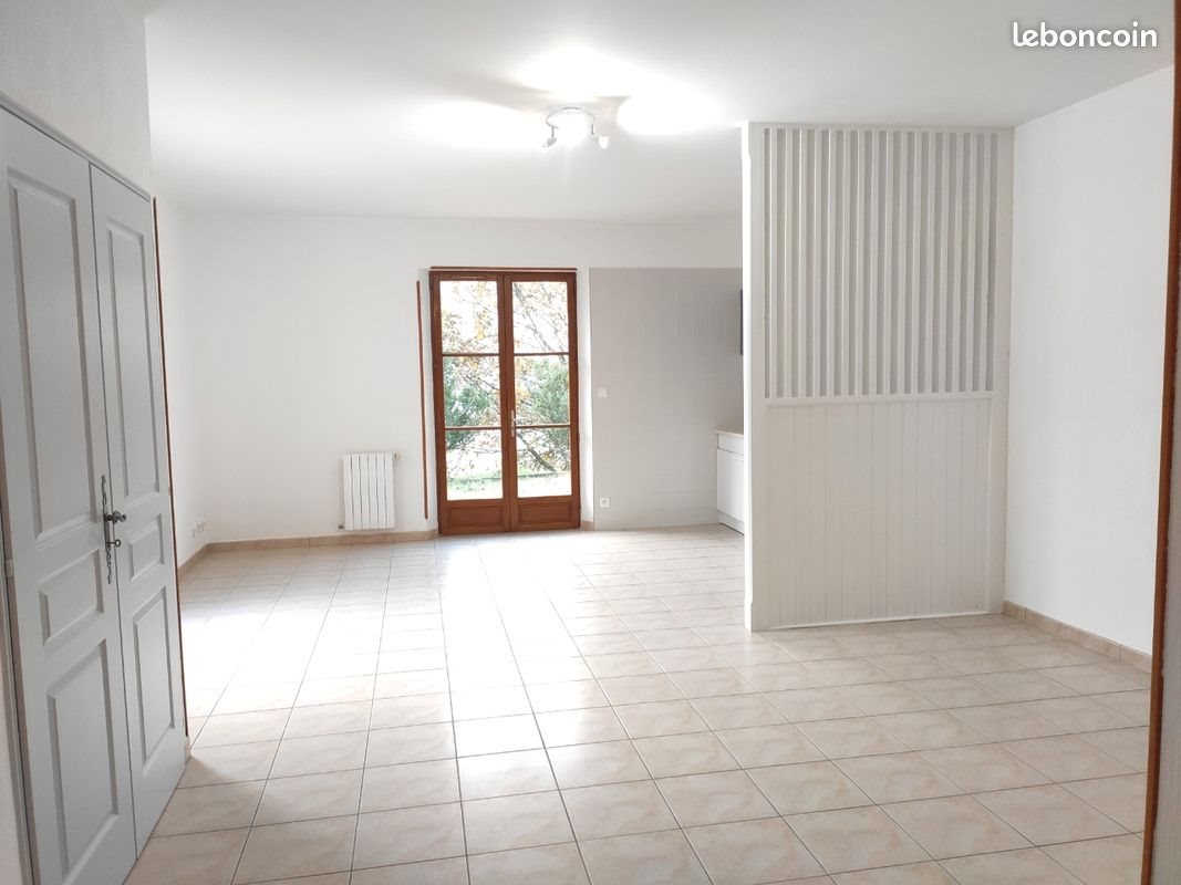Appartement à louer, 82m², Lectoure