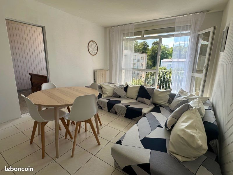 Appartement à louer, 50m², Valentigney