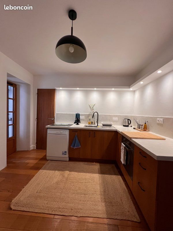 Appartement à louer, 74m², Aubenas
