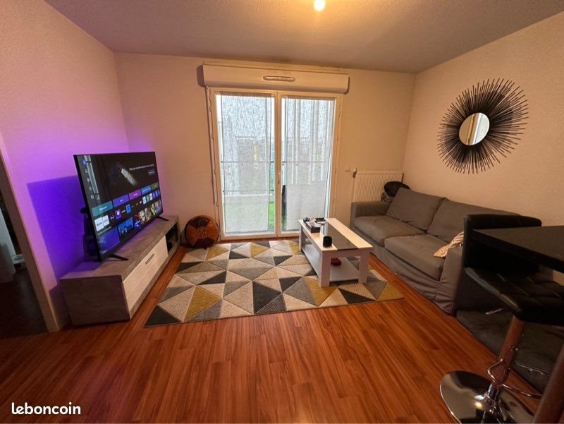 Appartement à louer, 40m², Cenon