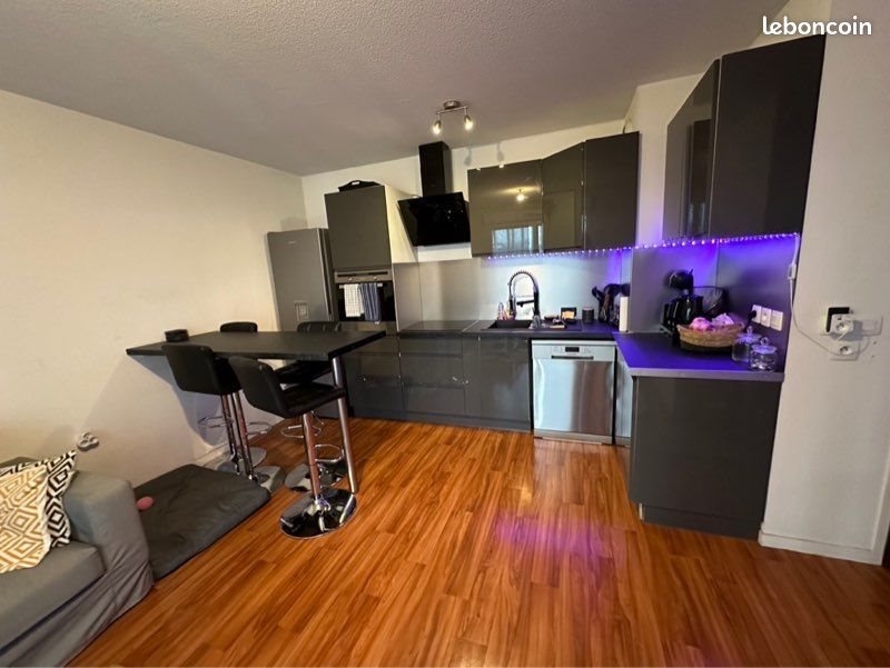 Appartement à louer, 40m², Cenon