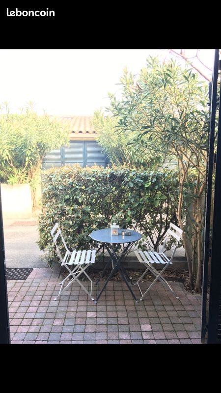 Appartement à louer, 25m², Arles