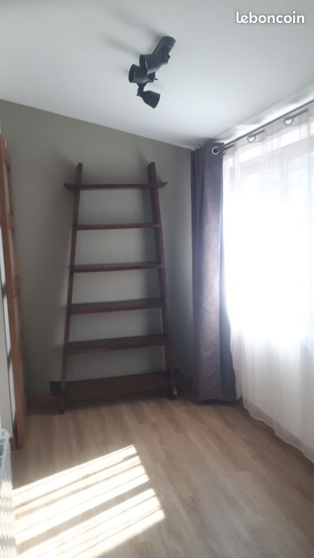 Appartement à louer, 33m², Roanne