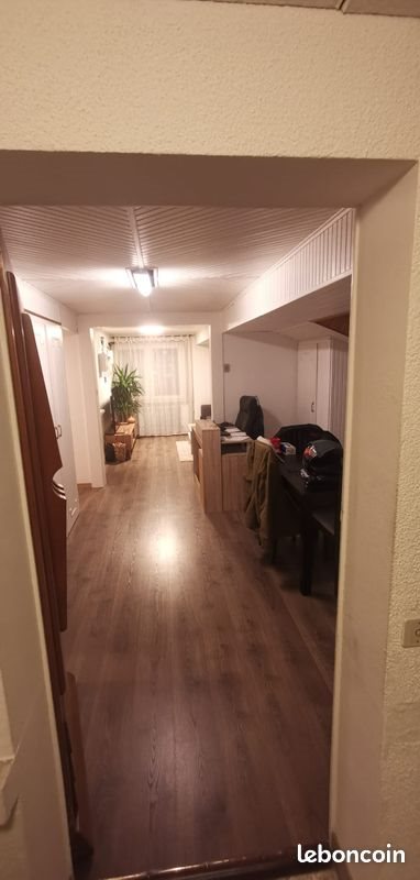 Appartement à louer, 60m², Etrembières