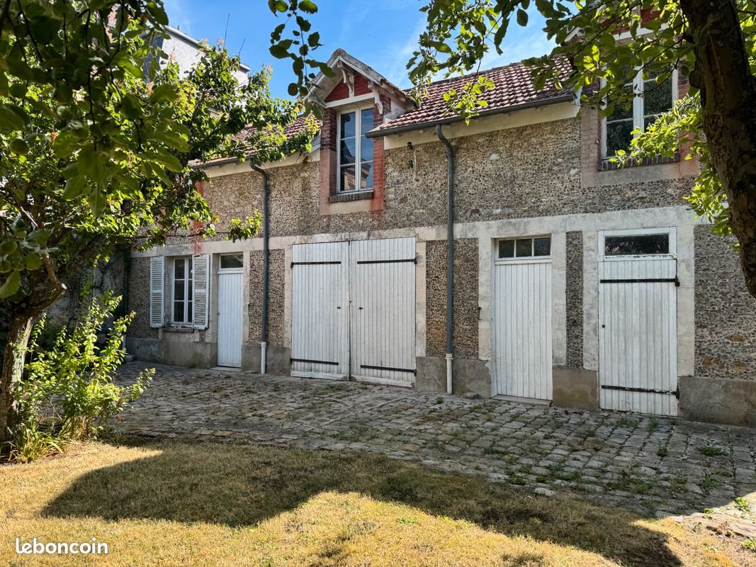 Maison à vendre, 143m², Mormant