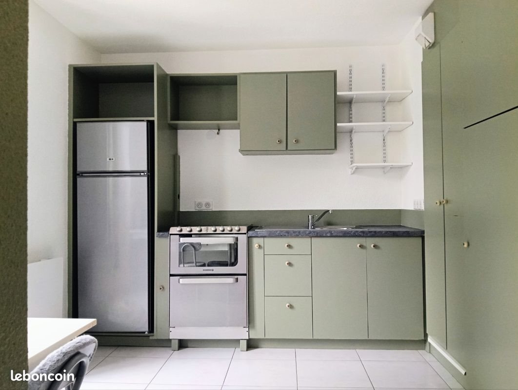 Appartement à louer, 29m², Porte-de-Savoie