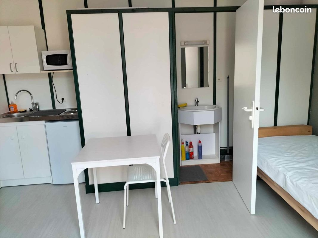 Appartement à louer, 16m², Le Donjon