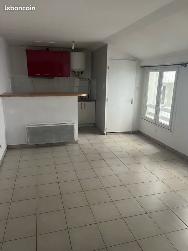 Appartement à louer, 25m², Saint-Étienne