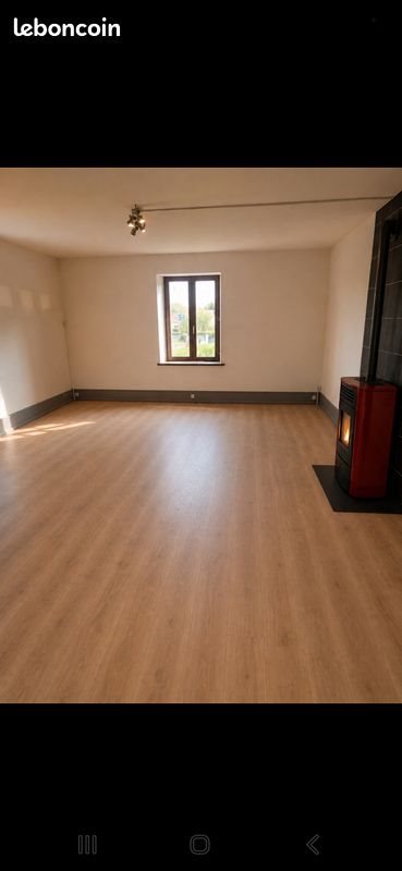 Appartement à louer, 130m², Plancher-Bas