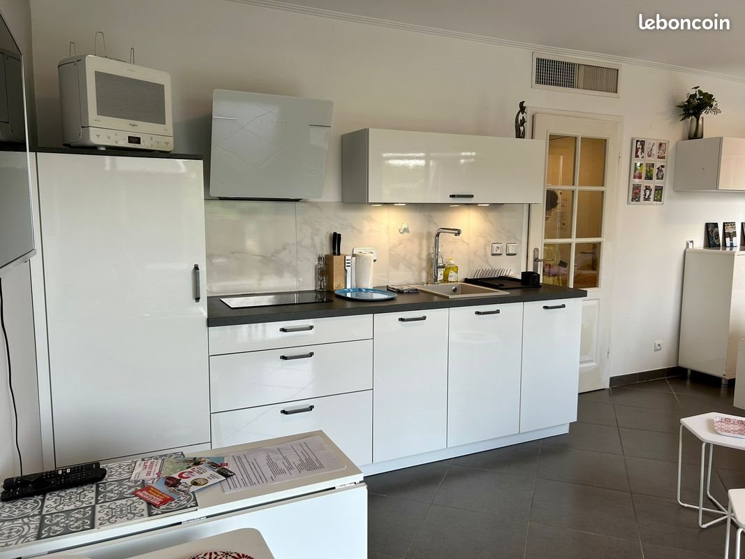 Appartement à louer, 29m², Antibes