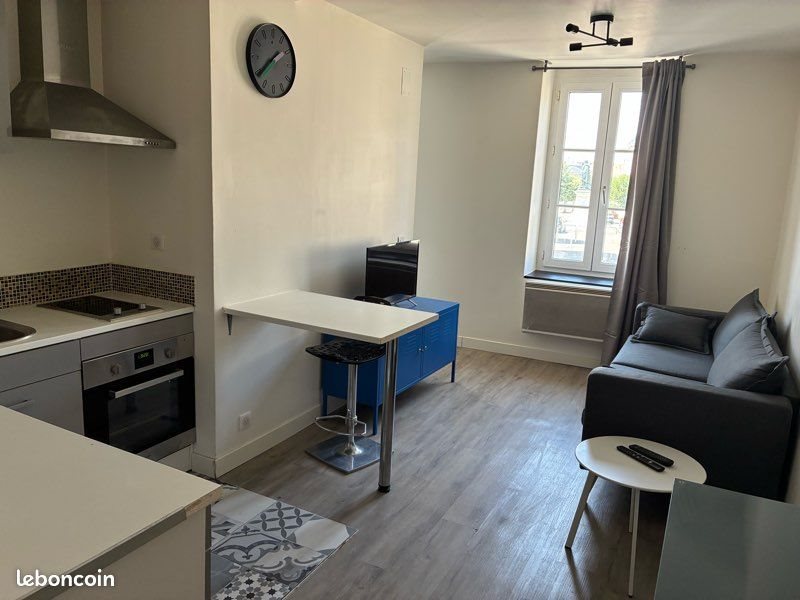 Appartement à louer, 28m², Saint-Jean-d'Angély