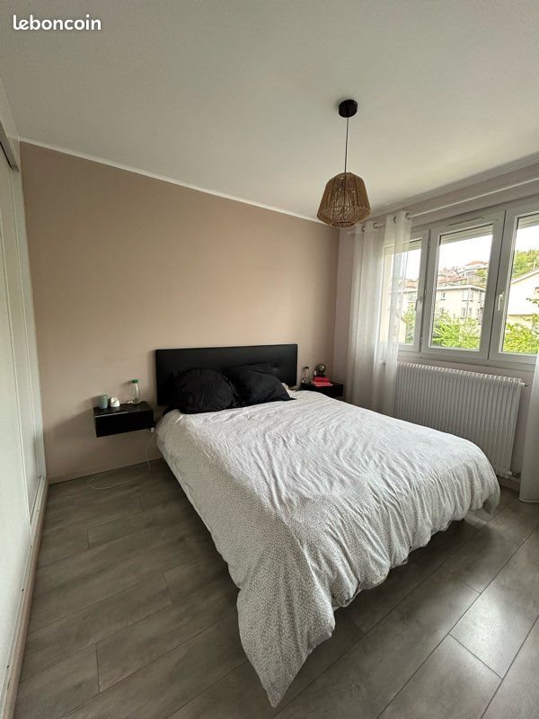 Appartement à louer, 57m², Saint-Étienne