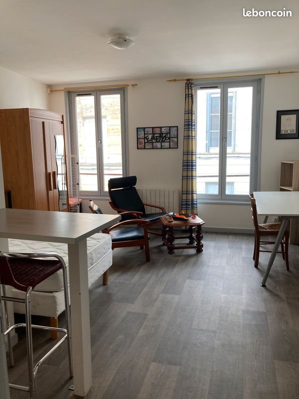 Appartement à louer, 26m², Niort
