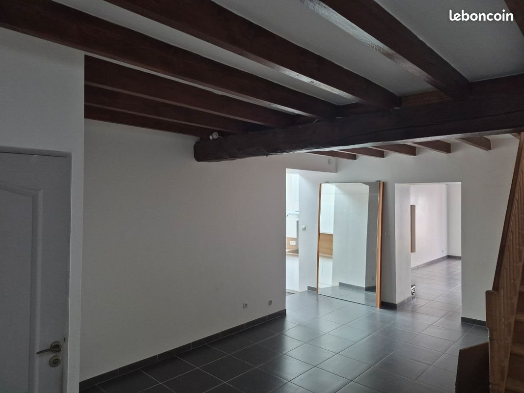 Maison à louer, 90m², Mozé-sur-Louet