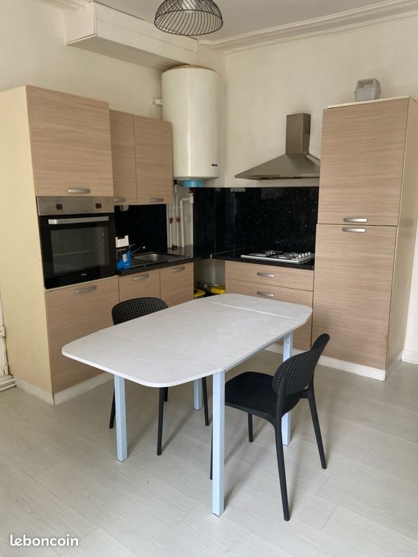 Appartement à louer, 29m², Châteauroux