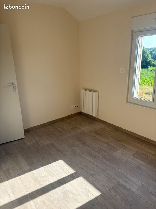 Maison à louer, 85m², Messei